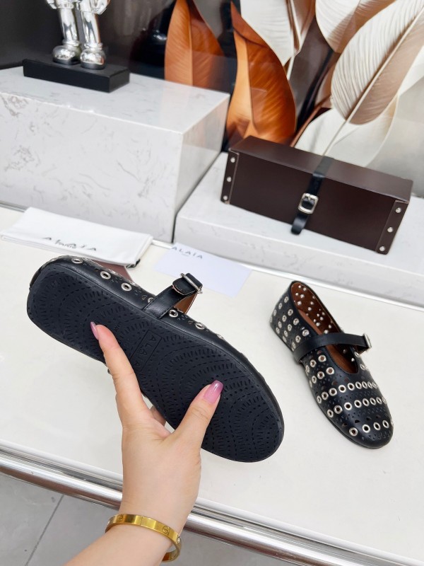 Alaia 2025/SS Perforated Ballet Flats - LY00320