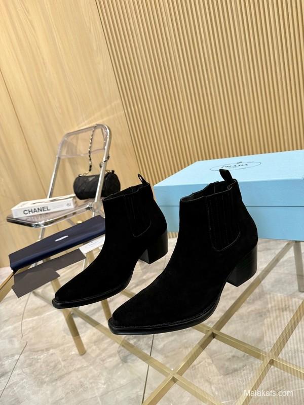 Prada Classic Pointed Toe Boots - LY00310