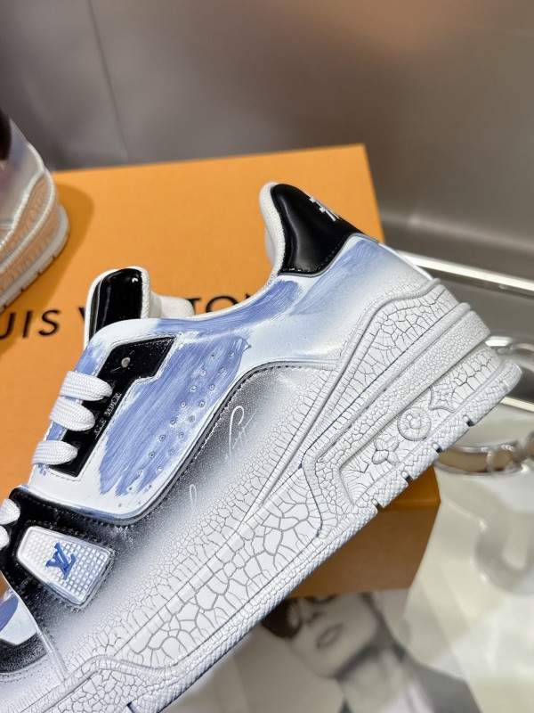 Louis Vuitton Trainer Basketball Series Crackle Glaze Process Sneakers - LY00490