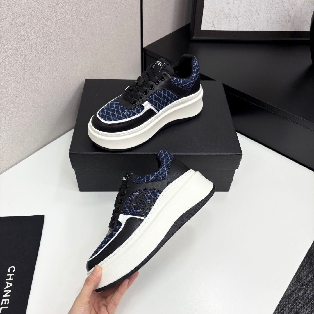 Chanel 2025 SS Panda Casual Sneakers - LY00340