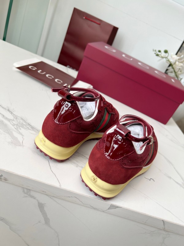 Gucci Women's Casual Shoes with GG Supreme Print and Metal Horsebit Detail - AS00330