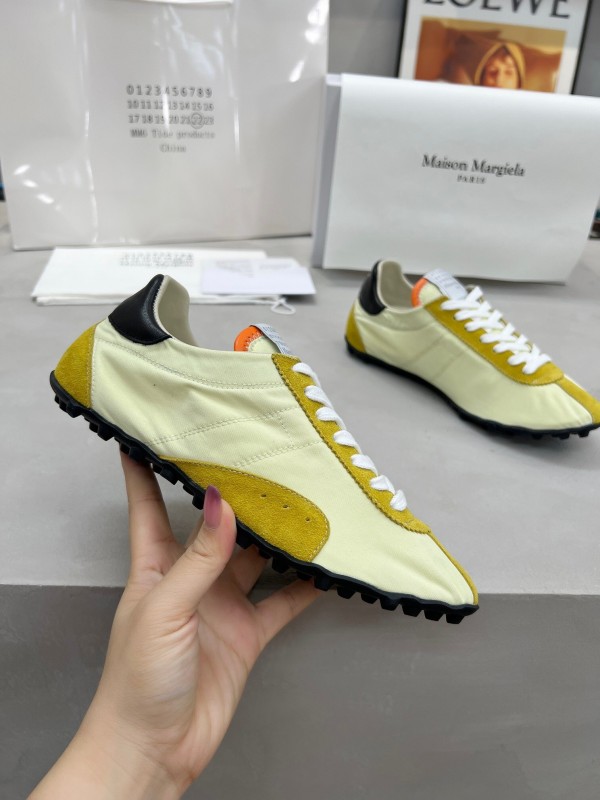 Maison Margiela Couple Sports Casual Shoes - AS00240