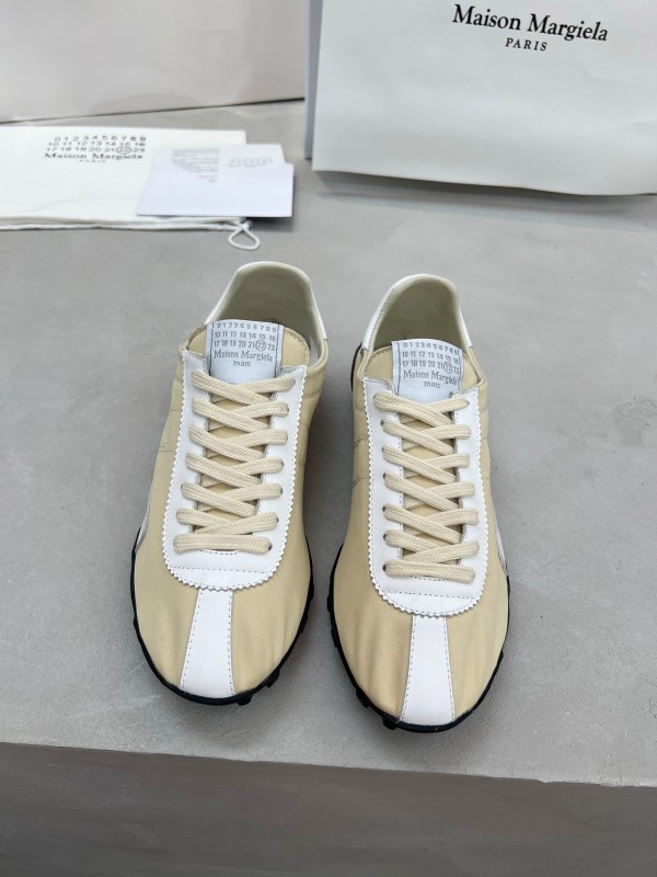 Maison Margiela Couple Sports Casual Shoes - AS00240