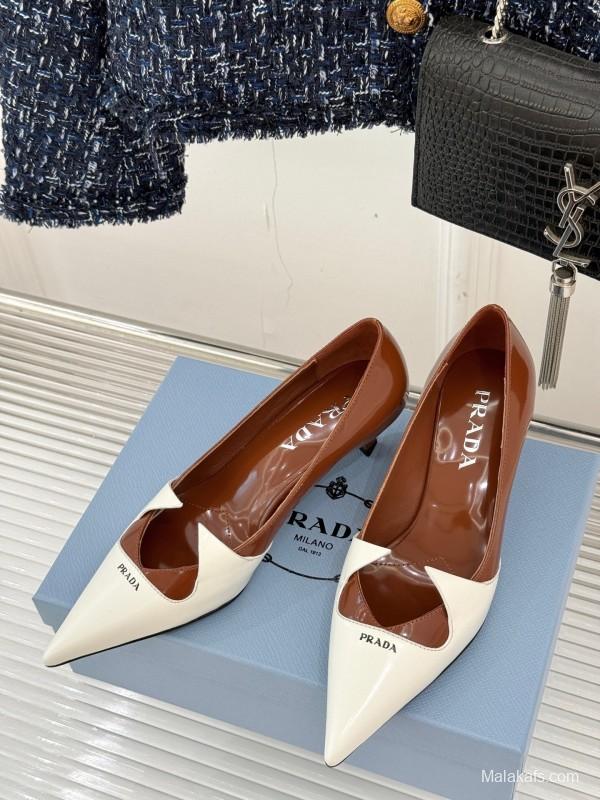 PRADA 2025 SS Catwalk Pointed Toe Kitten Heel Pumps - KFY00310