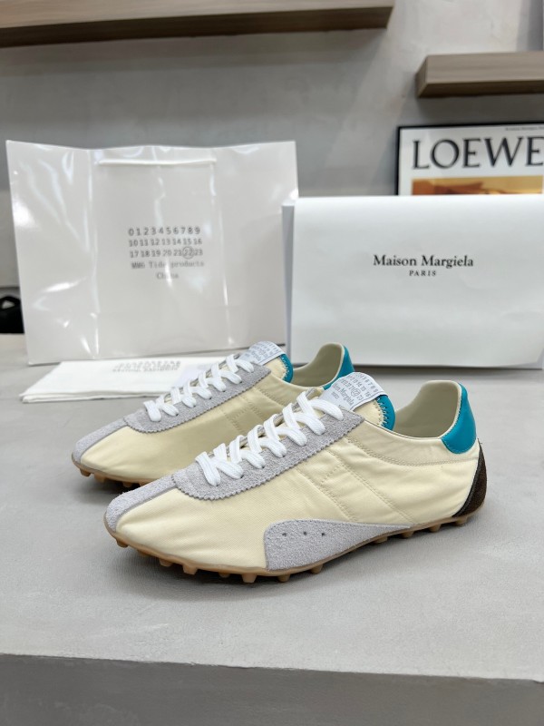Maison Margiela Couple Sports Casual Shoes - AS00240