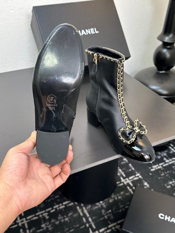 Chanel 2025/SS Chain Bow Chunky Heel Ankle Boots - LY00370