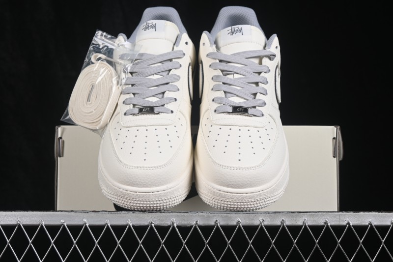 Nike Air Force 1 '07 Low Basketball Shoes with Full-Length Air Cushion - MM3399-828