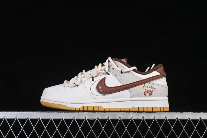 Nike SB Dunk Low Lace-Up Custom Skateboarding Shoes for Casual Wear - HM3695-071