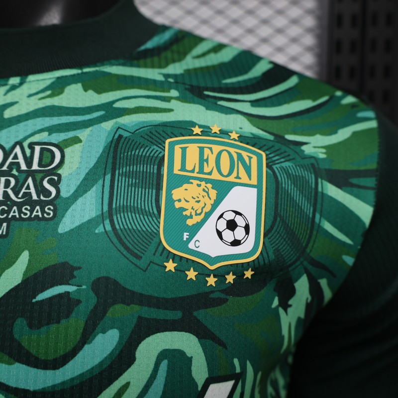 Player Version 26/27 León Home Green Jersey