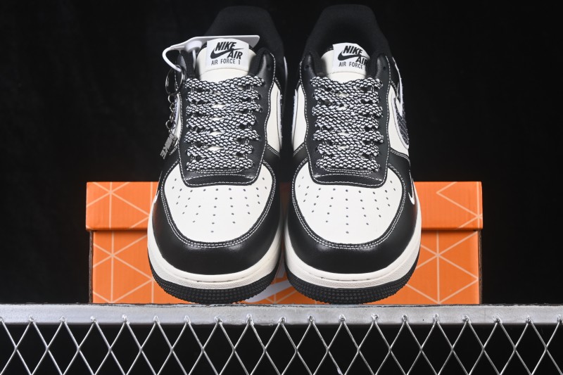 Nike Air Force 1 '07 Low Casual Sneakers - GS2288-011