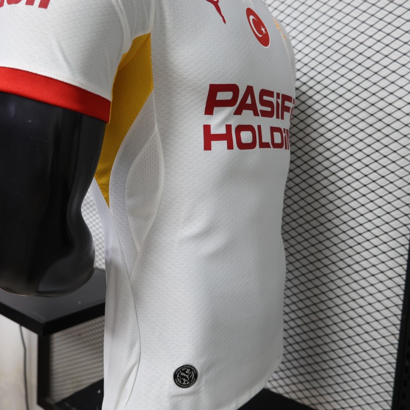 Player Version 26/27 Galatasaray SK Away  White Jersey