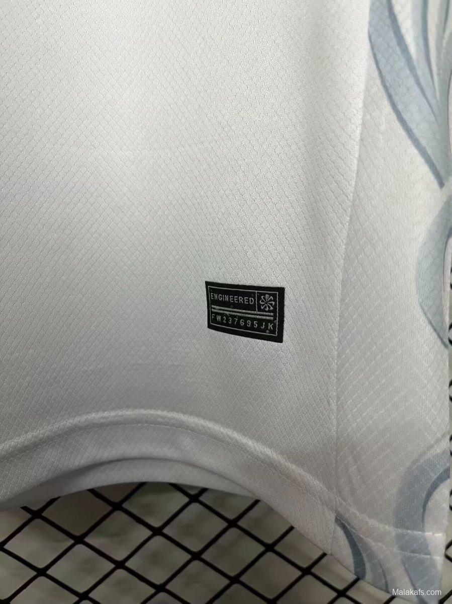 25/26 Tottenham Hotspur 125Th Anniversary White Jersey