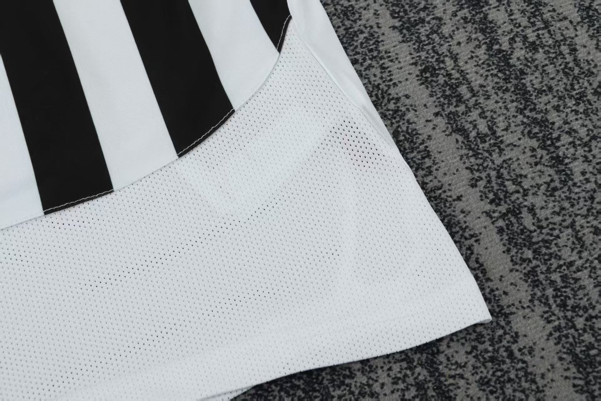 Retro 03/04 Kids Juventus Home Jersey