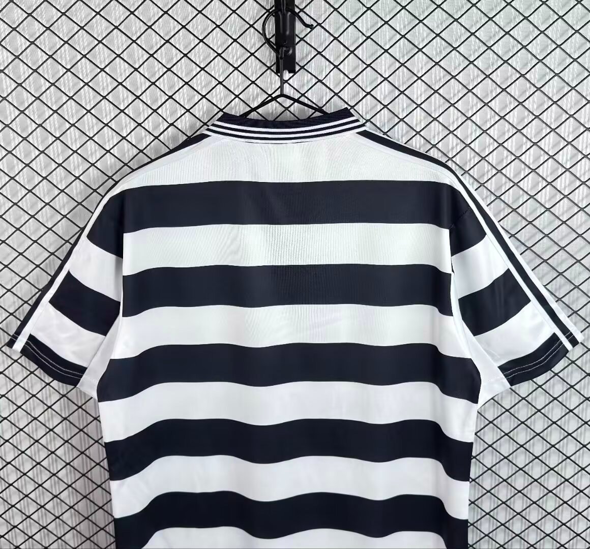 Retro 98/99 Hertha BSC Home White&Black Stripes Jersey