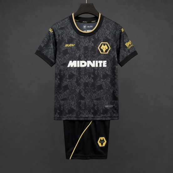 26/27 Kids Wolverhampton Wanderers Wolves Third Black Jersey Kit